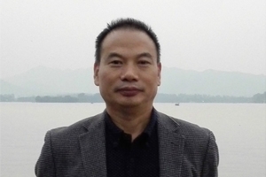 张默瀚