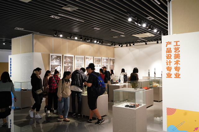 a0d3feb0c96a43238ada2990e20bc6d6.jpg